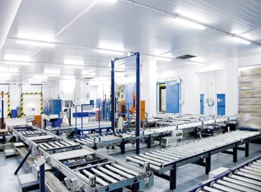 Конвейер для паллет